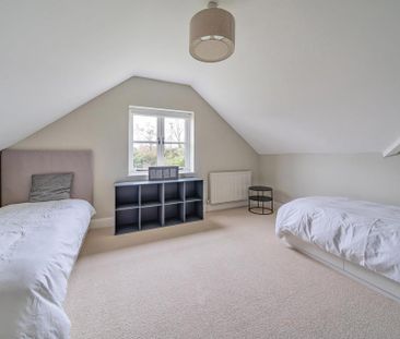 5 bedroom detached house to rent - Photo 5