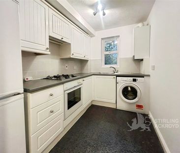 The Byfrons, Boundary Road, Farnborough, Hampshire, GU14 6SE - Photo 4