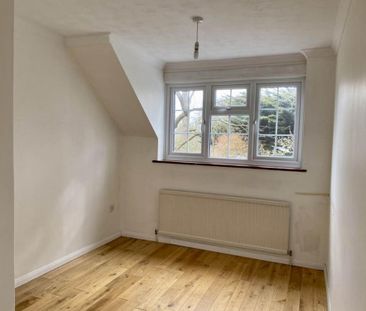 4 bedroom detached house to rent - Photo 4