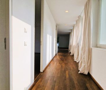 Wohnkunst und Klassiker hochwertige Bauhausloft in einmaliger Anlage! - Photo 1