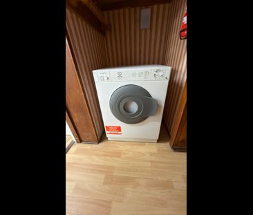 Room in a Shared Flat, Pemdevon Road, CR0 - Photo 6