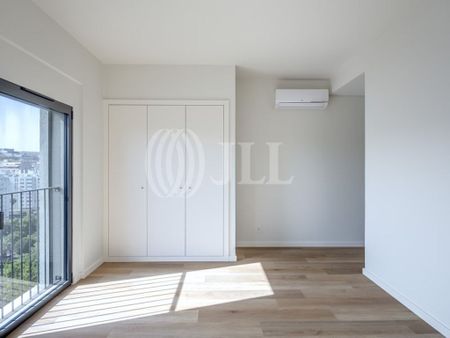 2 room luxury Apartment for rent in Oeiras, Lisbon - Photo 3