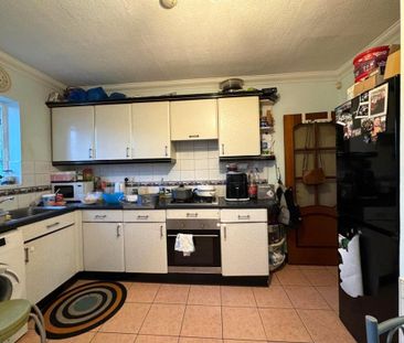 2 bedroom property to rent - Photo 6