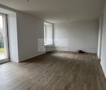 Renovated 3-room apartment with garden - Photo 6