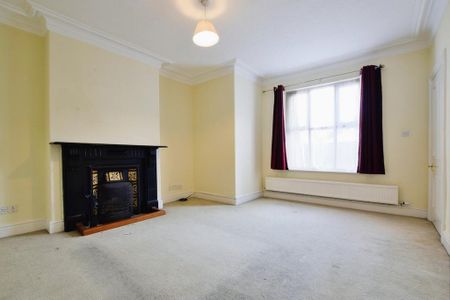 2 bedroom terraced house to rent - Photo 2