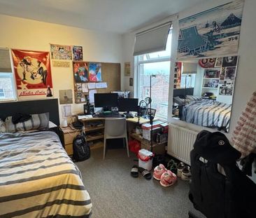 10 bedroom terraced house to rent - Photo 3