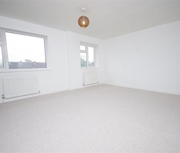 2 bedroom maisonette to rent - Photo 1