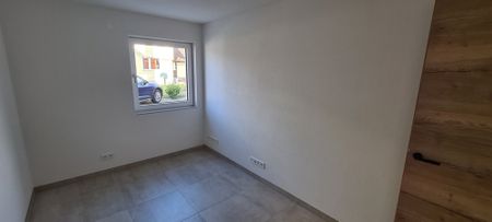 Komfortable und Lichtdurchflutete 3 Zimmerwohnung mit kleinem Garten zum Einzie ... - Photo 3