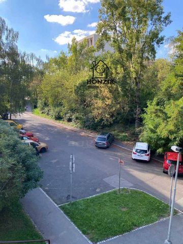 Pronájem bytu 3+1 70 m2 - Photo 3