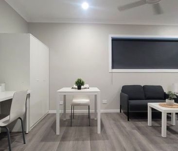 Stunning furnished premium large room/studio - Photo 6