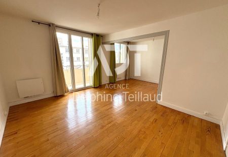 Appartement T3 à GRENOBLE - Photo 2