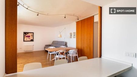 3 room luxury Flat for rent in Barcelona, Spain - Photo 3