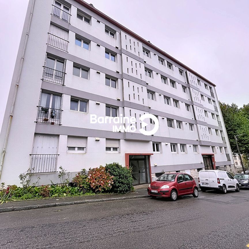 Location appartement à Brest, 2 pièces 55.81m² - Photo 1