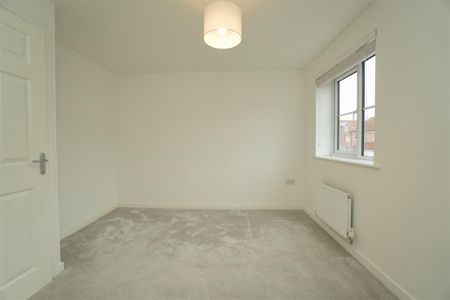 3 bedroom House To Let - Photo 5