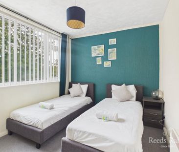 2 bedroom apartment to rent - Photo 6