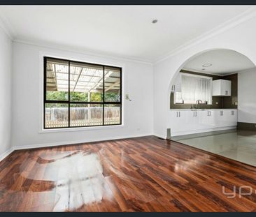 The Perfect Family Home! - Photo 5