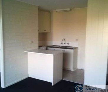 GREAT LOCATION! - Photo 1