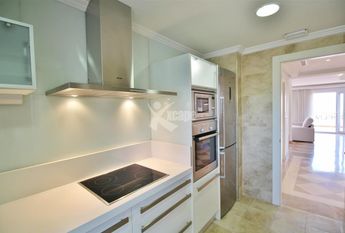 Luxury 2 bedrooms Penthouse Duplex for rent in Nueva Andalucia