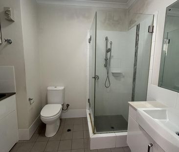 Modern 2x1 Unit in Cloverdale – Comfortable & Convenient Living! - Photo 6