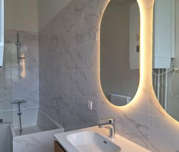Appartement T3 à louer - 102 m² - Photo 2