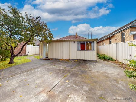383 Geelong Road, Kingsville - Photo 5