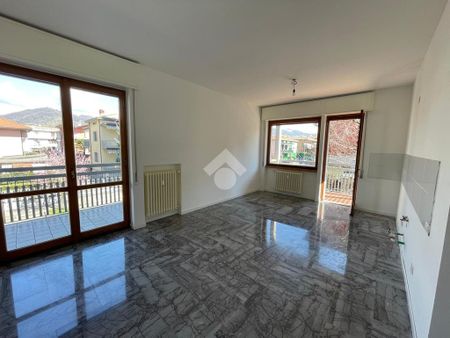 Bilocale in affitto - Photo 2