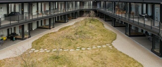 Free net rent – Modern living and shopping directly in the house - Photo 1