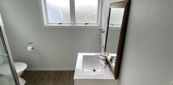 MCKEE AVENUE - Photo 2