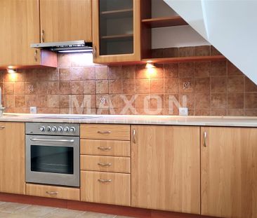 3 pokoje + salon z aneksem kuchennym i parkingiem - Фото 5