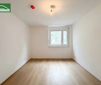 STILVOLLER 2-ZIMMER-ERSTBEZUG MIT BALKON IN FLORIDSDORF - Photo 3