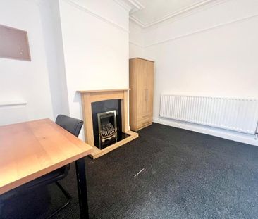 4 bedroom house share to rent - Photo 6