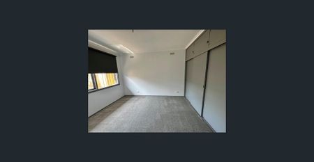 SURE TO IMPRESS - Photo 2