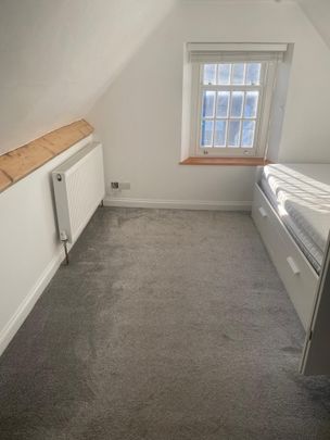 Room in a Shared House, Beaufort Road, BS16 - Photo 1