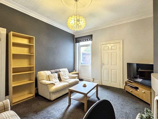 2 bed lower flat to rent in NE32 - Photo 1