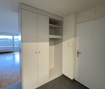 2.5 Zimmer, 58 m², 2. Stock - Photo 1
