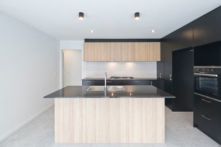 19A Bronhill Street, Moncrieff ACT 2914 - House For Rent | Domain - Photo 4