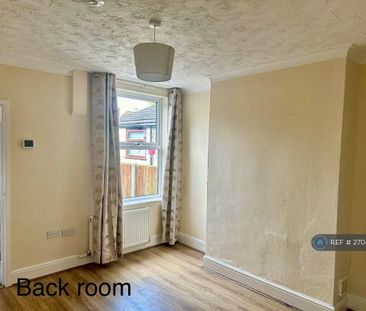 2 bedroom terraced house to rent - Photo 2