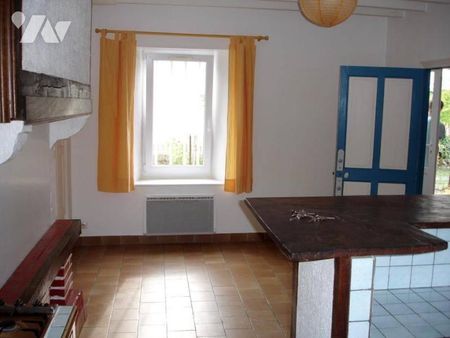 AGON-COUTAINVILLE, maison en pierres de 87 m2 - Photo 3