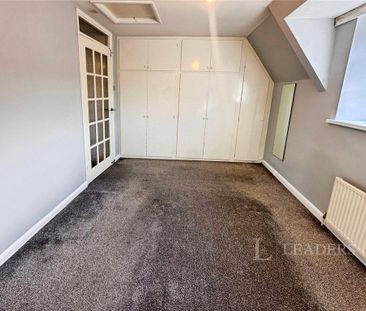 2 bedroom semi-detached house to rent - Photo 6