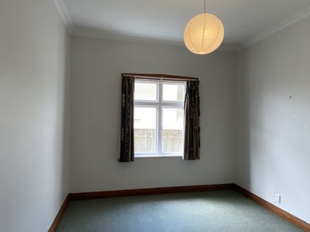 7 Trafalgar Street, Johnsonville - Photo 2