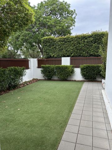 1/107 Cheltenham Street - Photo 3