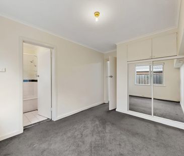 1/1040 Mount Alexander Rd, Essendon, Vic 3040 - Photo 5