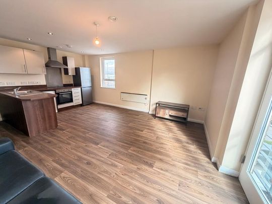 2 bedroom flat to rent - Photo 1