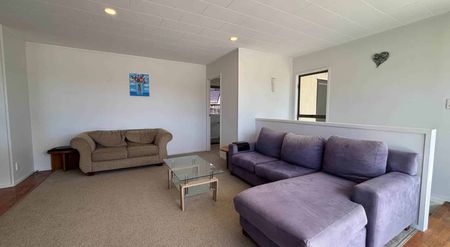 3 Bedroom near the beach - Photo 3