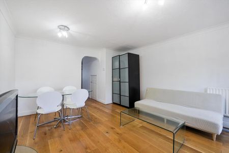 2 bedroom maisonette to rent - Photo 2
