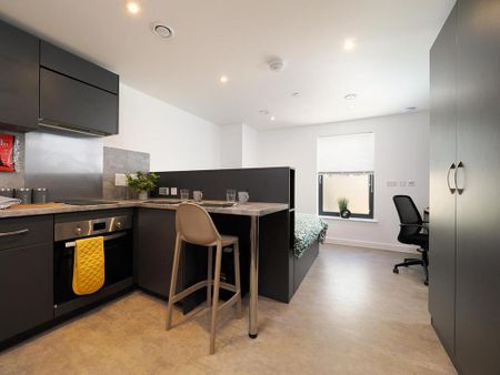 Studio to rent - Photo 3