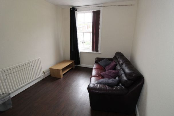 Latham Street Flat, PRESTON, Lancashire PR1 3TE - Photo 1