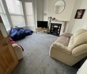 4 bedroom house share to rent - Photo 2
