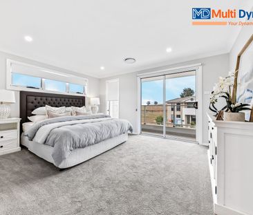 Stunning Double-Storey Home in Gilead! - Photo 4