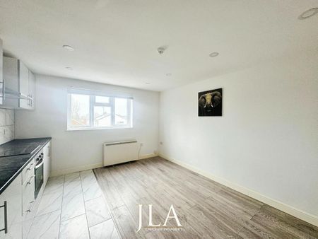 1 bedroom flat to rent - Photo 3